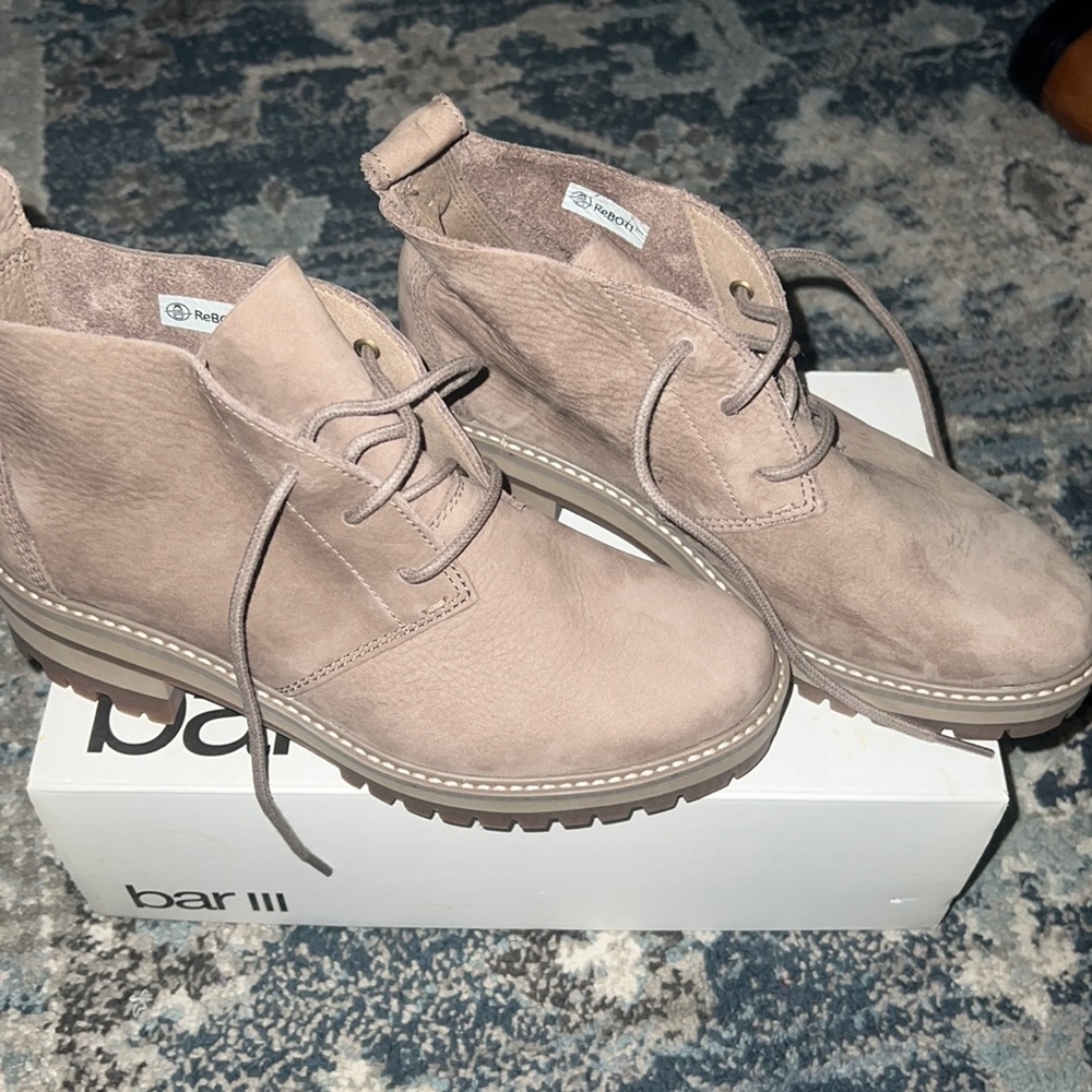 Courmayeur Valley Chukka Booties in color Taupe- NO BOX